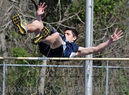 Thumbnail 3 in Mountain Press Relays photogallery.