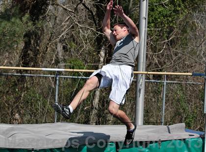 Thumbnail 3 in Mountain Press Relays photogallery.