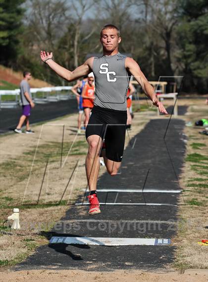 Thumbnail 1 in Mountain Press Relays photogallery.