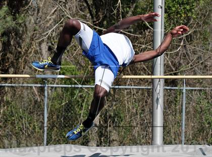 Thumbnail 3 in Mountain Press Relays photogallery.