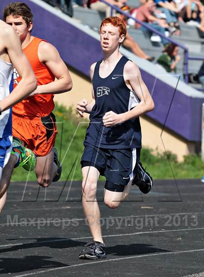 Thumbnail 3 in Mountain Press Relays photogallery.