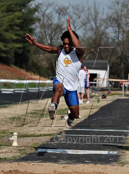 Thumbnail 2 in Mountain Press Relays photogallery.