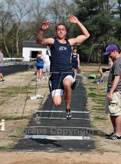 Thumbnail 2 in Mountain Press Relays photogallery.