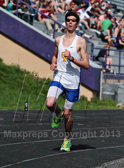 Thumbnail 2 in Mountain Press Relays photogallery.