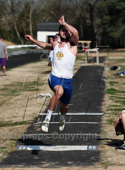 Thumbnail 2 in Mountain Press Relays photogallery.