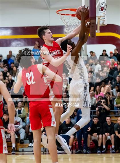 Thumbnail 2 in Mater Dei @ Sierra Canyon (Open Division) CIF Regional Finals photogallery.