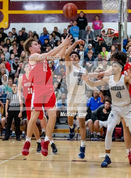 Thumbnail 3 in Mater Dei @ Sierra Canyon (Open Division) CIF Regional Finals photogallery.