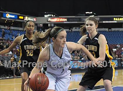 Thumbnail 3 in Miramonte vs. Bishop O'Dowd (CIF D3 NorCal Regional Final) photogallery.