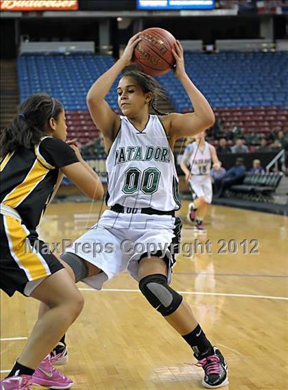 Thumbnail 1 in Miramonte vs. Bishop O'Dowd (CIF D3 NorCal Regional Final) photogallery.