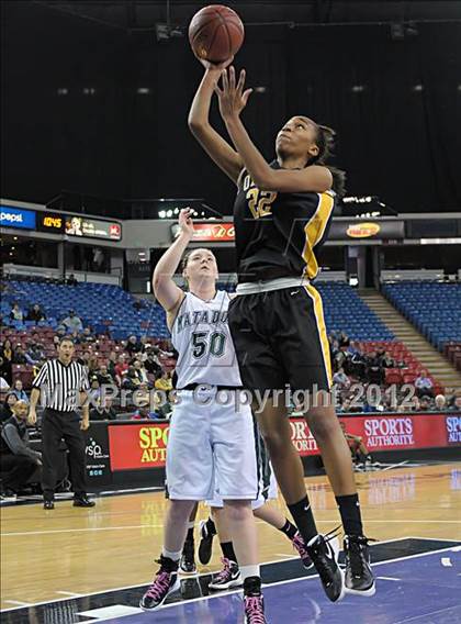 Thumbnail 2 in Miramonte vs. Bishop O'Dowd (CIF D3 NorCal Regional Final) photogallery.
