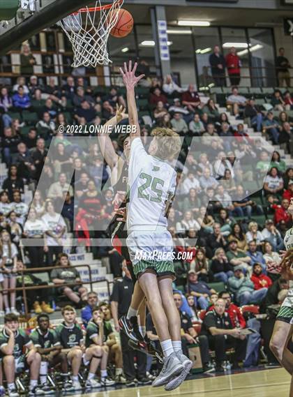 Thumbnail 2 in Seton Catholic Central vs Friends Academy (NYSPHSAA Class B Semifinal) photogallery.