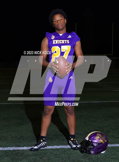 Thumbnail 3 in Lynwood Varsity Football Photo Shoot photogallery.