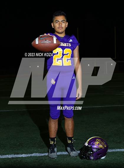 Thumbnail 3 in Lynwood Varsity Football Photo Shoot photogallery.