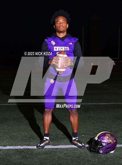 Thumbnail 3 in Lynwood Varsity Football Photo Shoot photogallery.