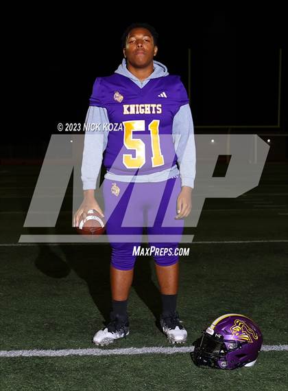 Thumbnail 1 in Lynwood Varsity Football Photo Shoot photogallery.
