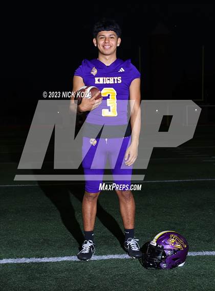 Thumbnail 1 in Lynwood Varsity Football Photo Shoot photogallery.