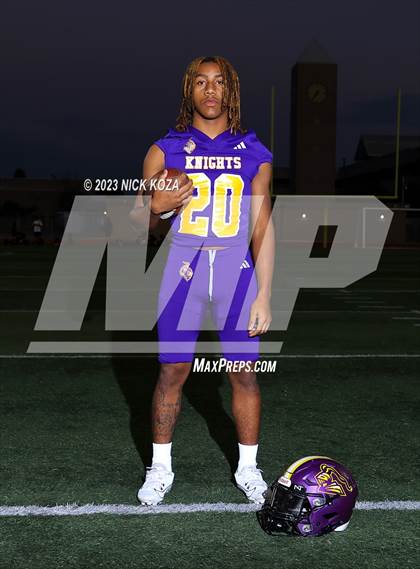 Thumbnail 1 in Lynwood Varsity Football Photo Shoot photogallery.