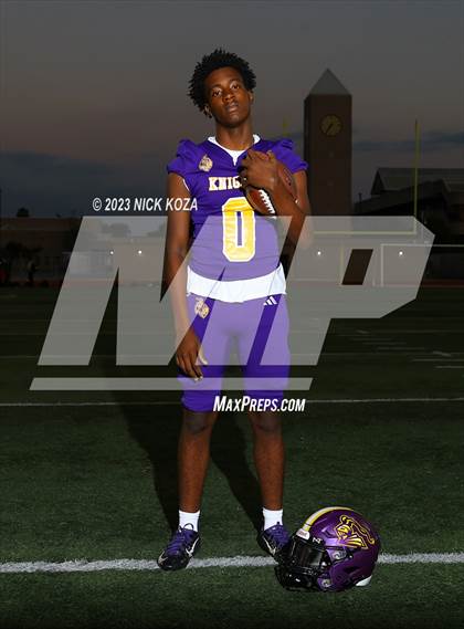 Thumbnail 1 in Lynwood Varsity Football Photo Shoot photogallery.