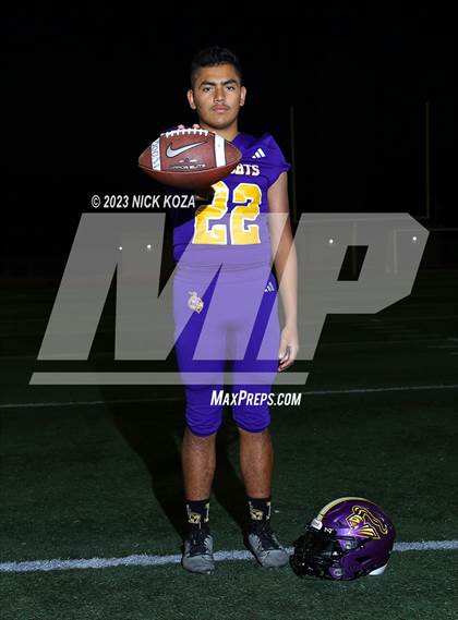 Thumbnail 2 in Lynwood Varsity Football Photo Shoot photogallery.
