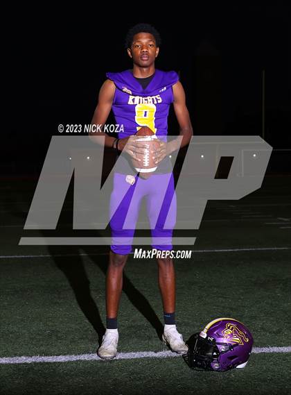 Thumbnail 1 in Lynwood Varsity Football Photo Shoot photogallery.