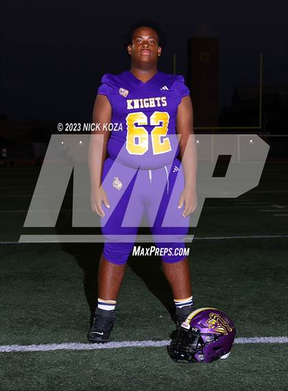 Thumbnail 3 in Lynwood Varsity Football Photo Shoot photogallery.