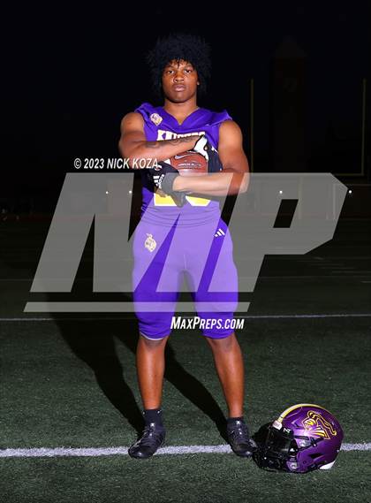 Thumbnail 1 in Lynwood Varsity Football Photo Shoot photogallery.