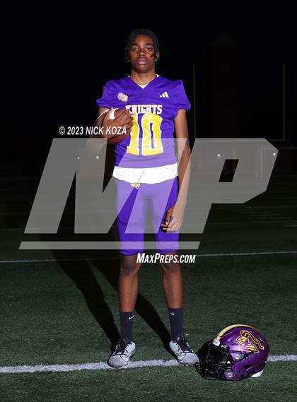 Thumbnail 3 in Lynwood Varsity Football Photo Shoot photogallery.