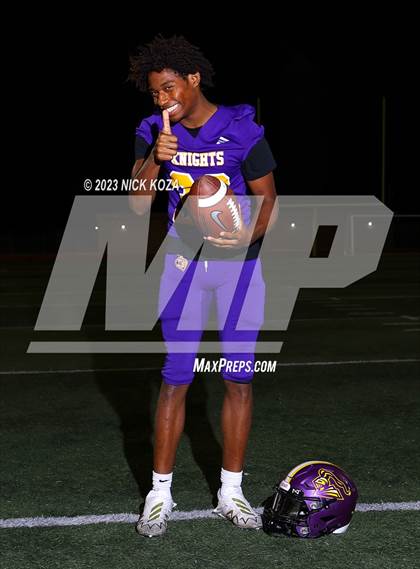 Thumbnail 1 in Lynwood Varsity Football Photo Shoot photogallery.