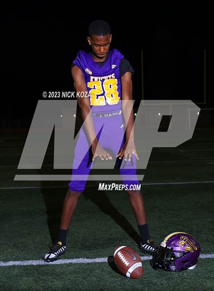 Thumbnail 3 in Lynwood Varsity Football Photo Shoot photogallery.