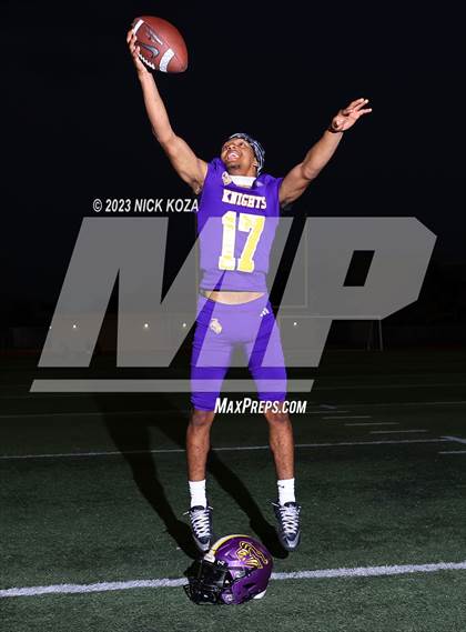 Thumbnail 3 in Lynwood Varsity Football Photo Shoot photogallery.