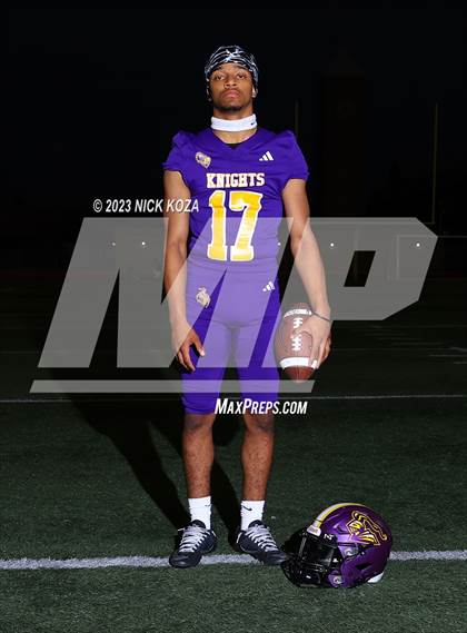 Thumbnail 1 in Lynwood Varsity Football Photo Shoot photogallery.
