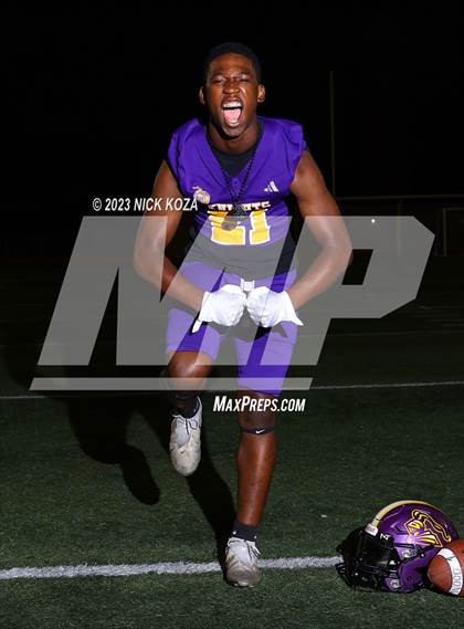 Thumbnail 1 in Lynwood Varsity Football Photo Shoot photogallery.
