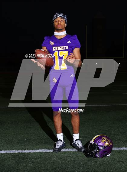 Thumbnail 3 in Lynwood Varsity Football Photo Shoot photogallery.