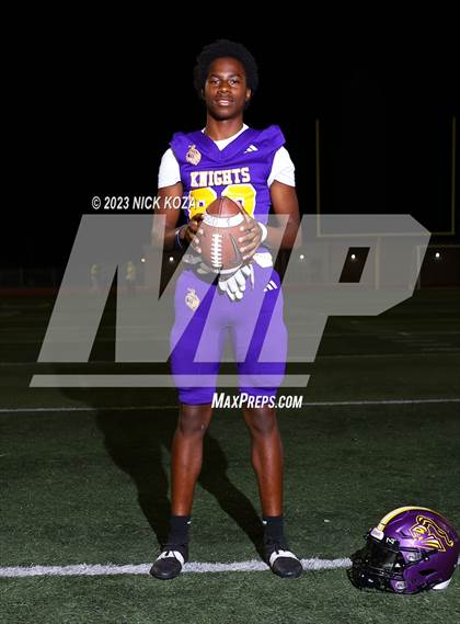 Thumbnail 1 in Lynwood Varsity Football Photo Shoot photogallery.
