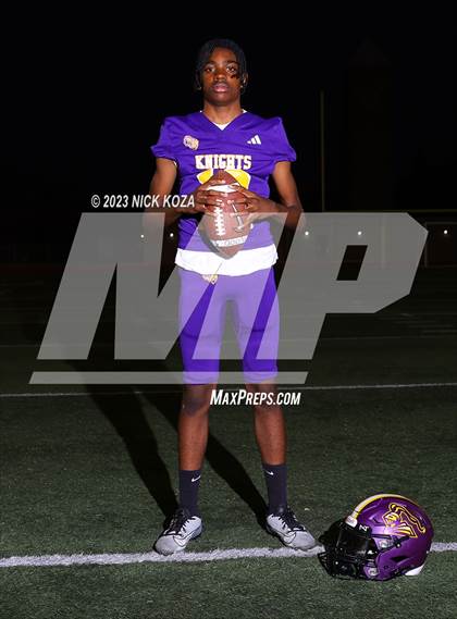Thumbnail 1 in Lynwood Varsity Football Photo Shoot photogallery.
