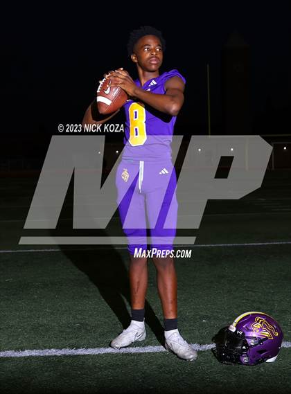 Thumbnail 2 in Lynwood Varsity Football Photo Shoot photogallery.