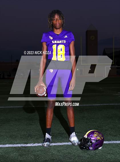 Thumbnail 1 in Lynwood Varsity Football Photo Shoot photogallery.