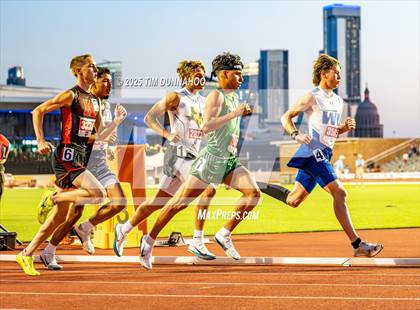 Thumbnail 3 in UIL 1A Boys Track & Field Finals photogallery.