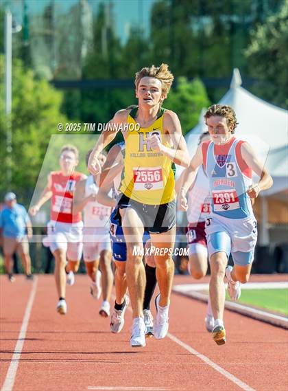 Thumbnail 1 in UIL 1A Boys Track & Field Finals photogallery.