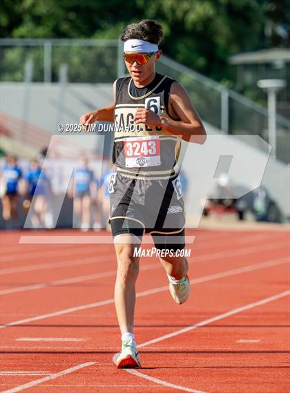 Thumbnail 3 in UIL 1A Boys Track & Field Finals photogallery.