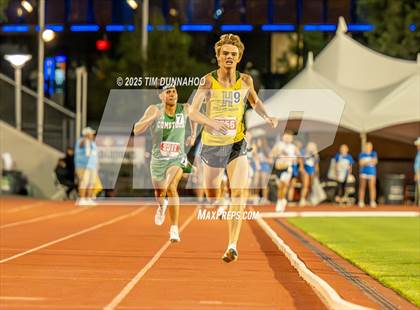 Thumbnail 2 in UIL 1A Boys Track & Field Finals photogallery.