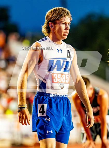 Thumbnail 3 in UIL 1A Boys Track & Field Finals photogallery.
