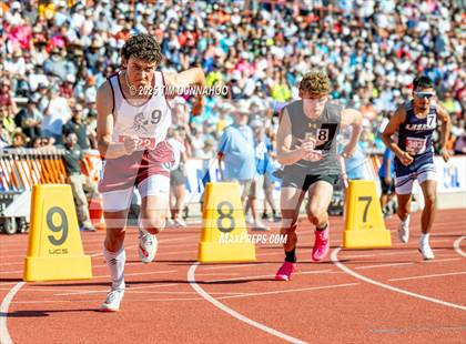 Thumbnail 3 in UIL 1A Boys Track & Field Finals photogallery.