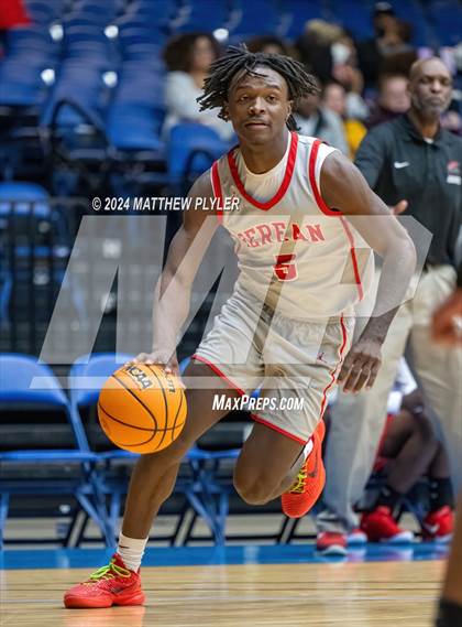 Thumbnail 2 in Southern School of Energy and Sustainability vs. Berean Baptist Academy (Hoops and Dreams Showcase) photogallery.