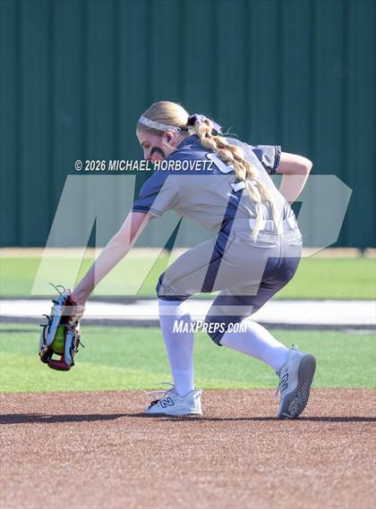 Thumbnail 1 in Melissa @ Guyer photogallery.