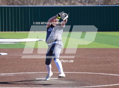 Thumbnail 2 in Melissa @ Guyer photogallery.