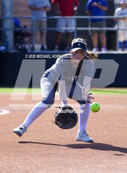 Thumbnail 2 in Melissa @ Guyer photogallery.