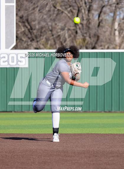 Thumbnail 1 in Melissa @ Guyer photogallery.
