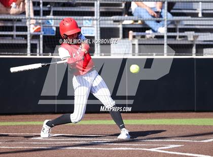 Thumbnail 3 in Melissa @ Guyer photogallery.