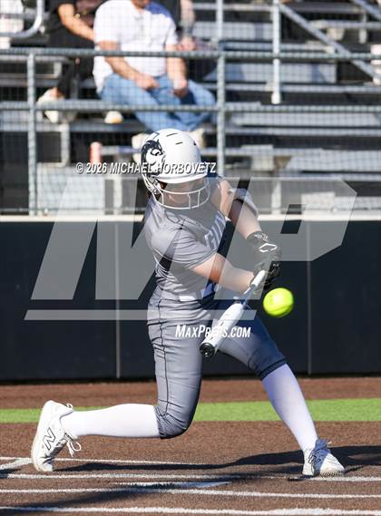 Thumbnail 3 in Melissa @ Guyer photogallery.